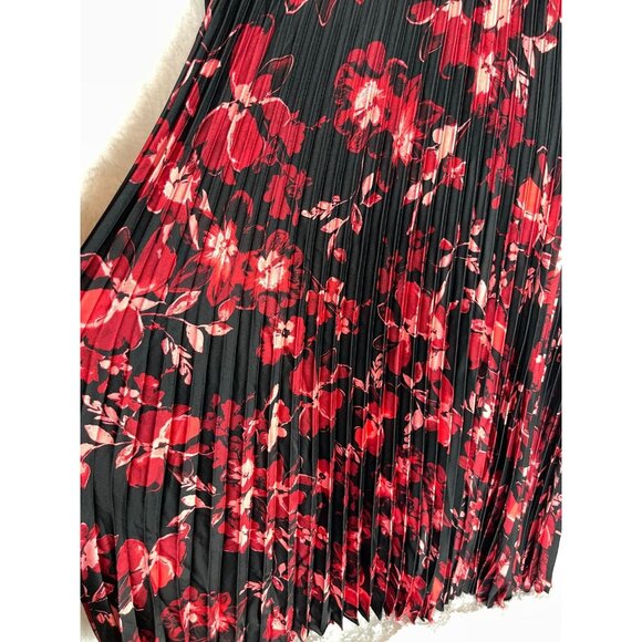 NWT Robbie Bee Small Dress Black Ribbed Top Pink Red Floral Bottom - Picture 3 of 7